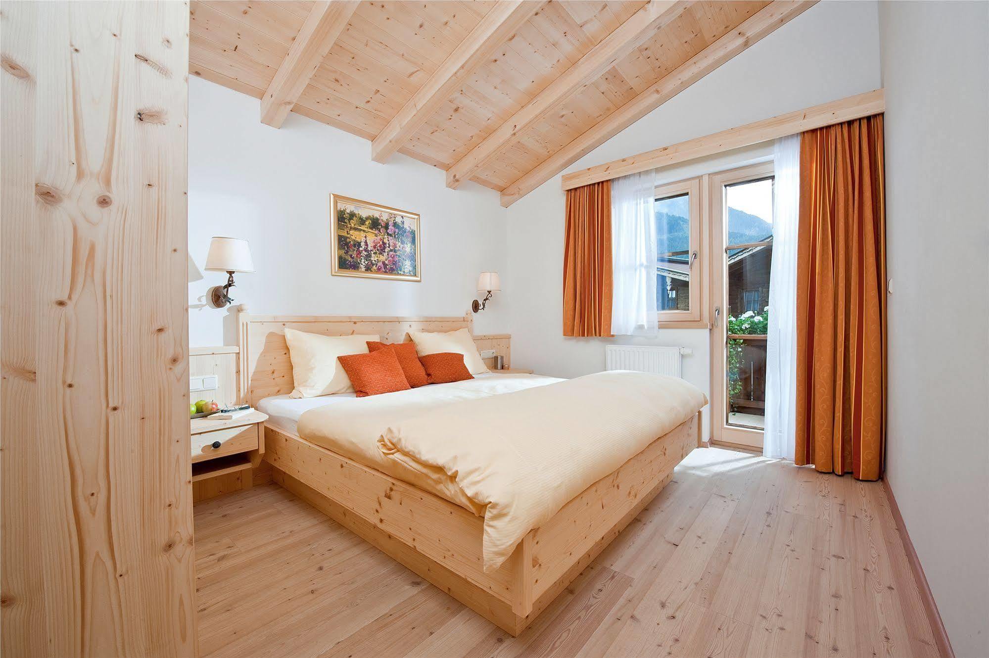 Brugger Chaletdorf Mayrhofen